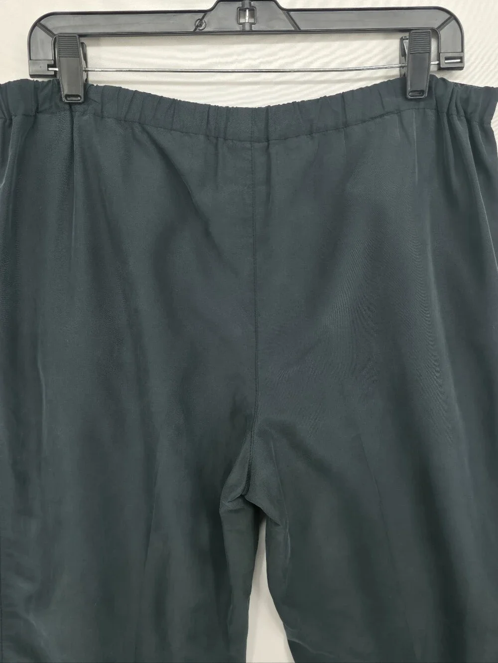 Jones New York Black Tencel Pull On Straight Leg Pants Medium Minimalist